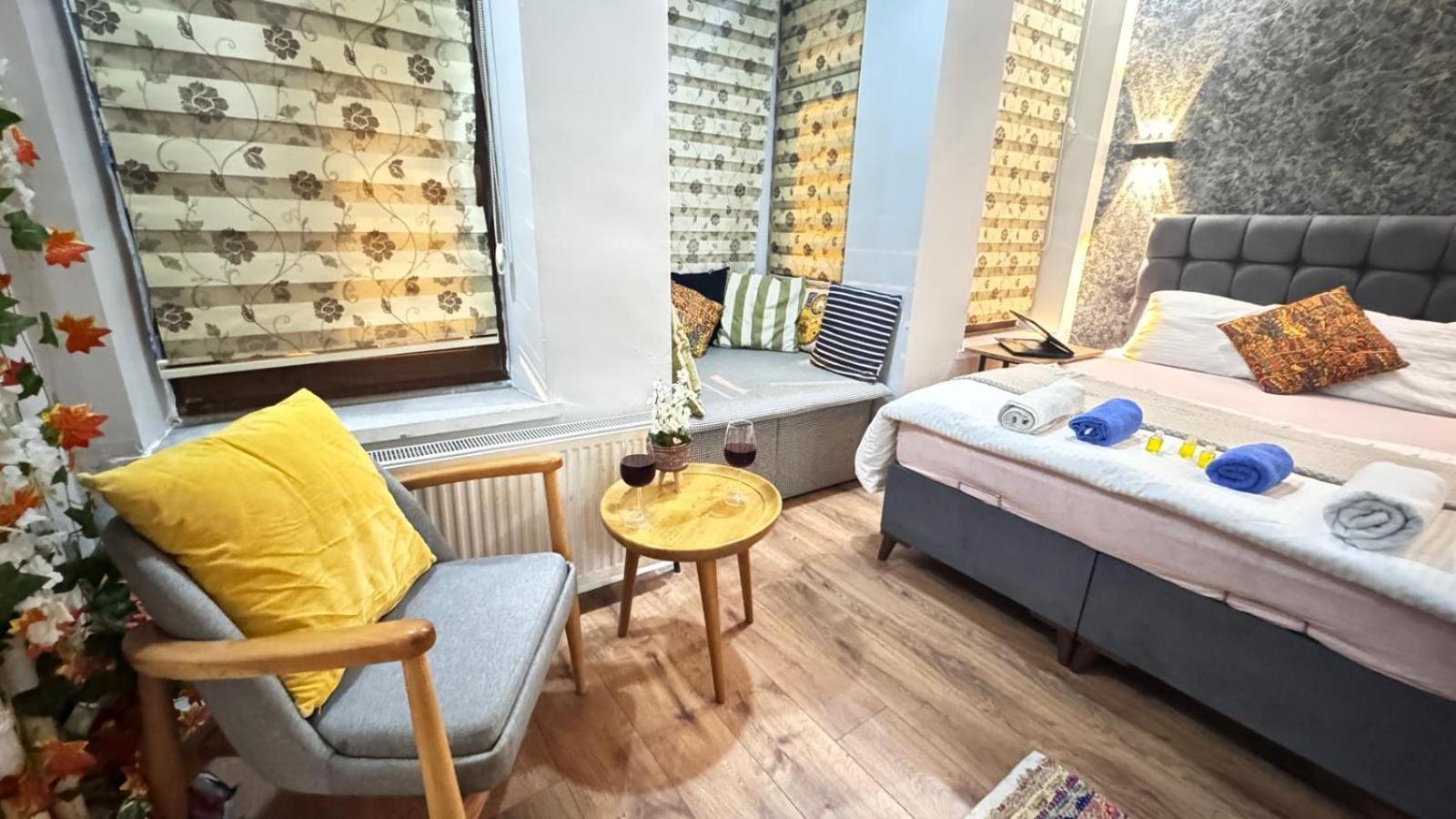 Taksim Camellia Suit Истанбул Екстериор снимка